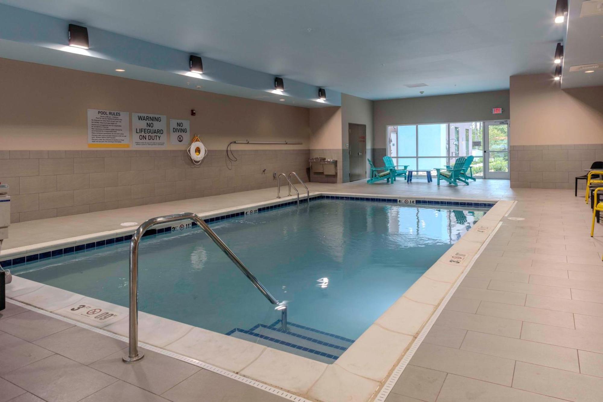 Home2 Suites By Hilton Lynchburg Buitenkant foto